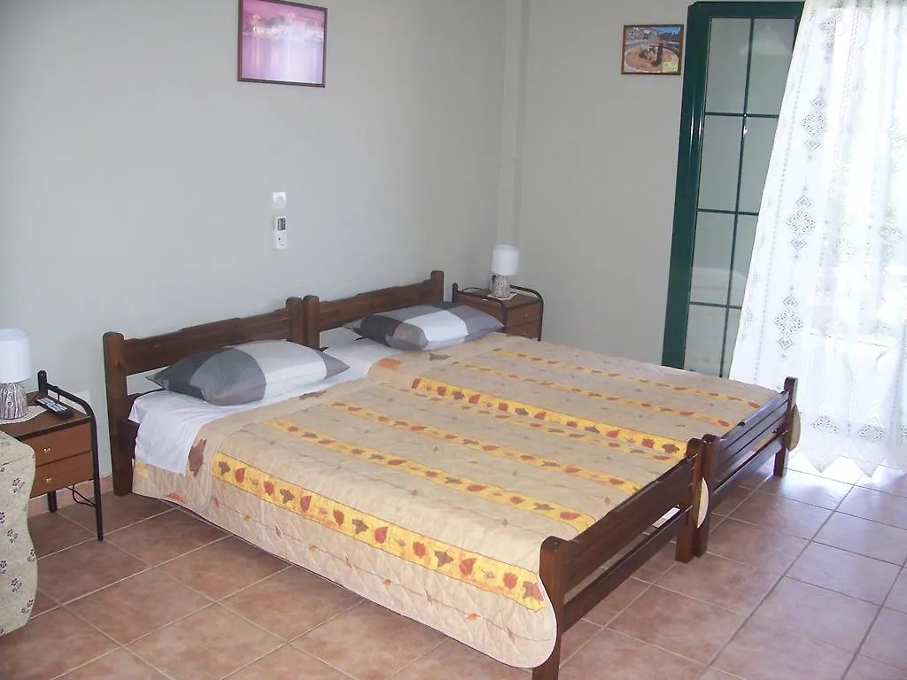 Anastasis Apartments Trapezaki